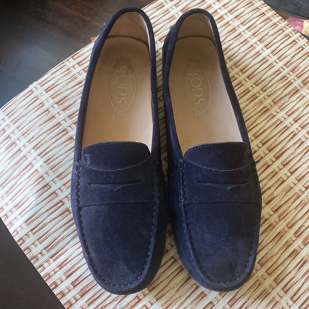 Tod’s Midnight Blue Gommino Driving Shoes Size 39.5/ 9.5